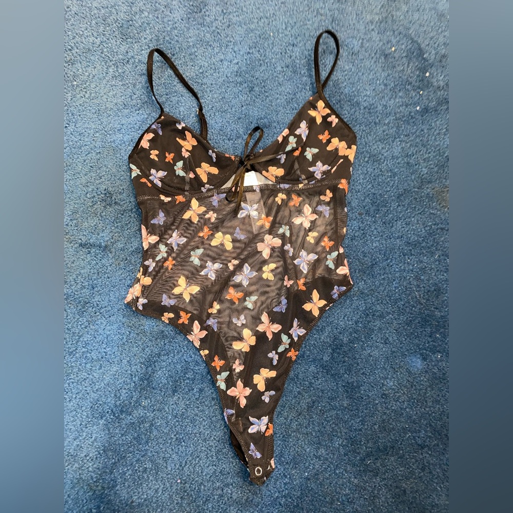 PJ SET 🦋 - Picture 4 of 12
